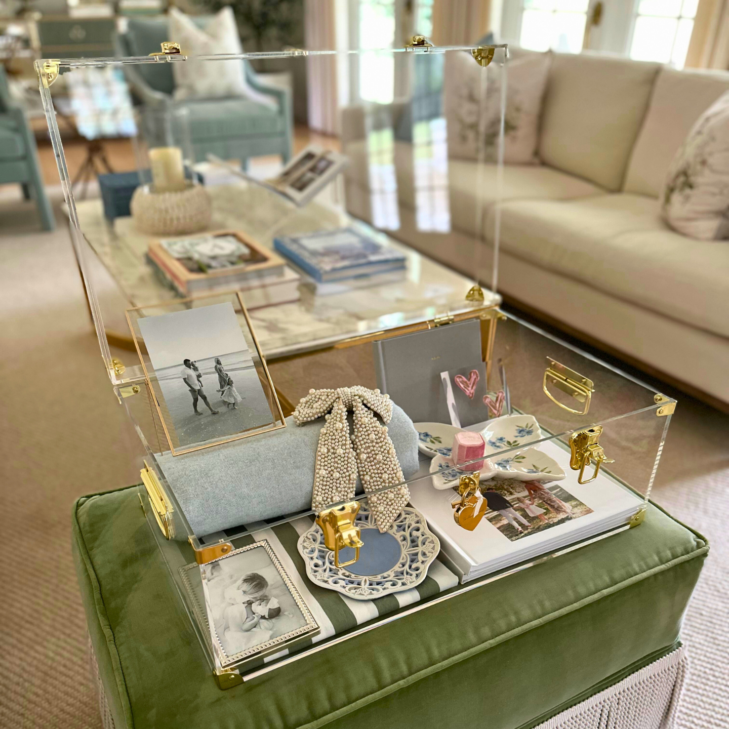 Acrylic Keepsake Trunk