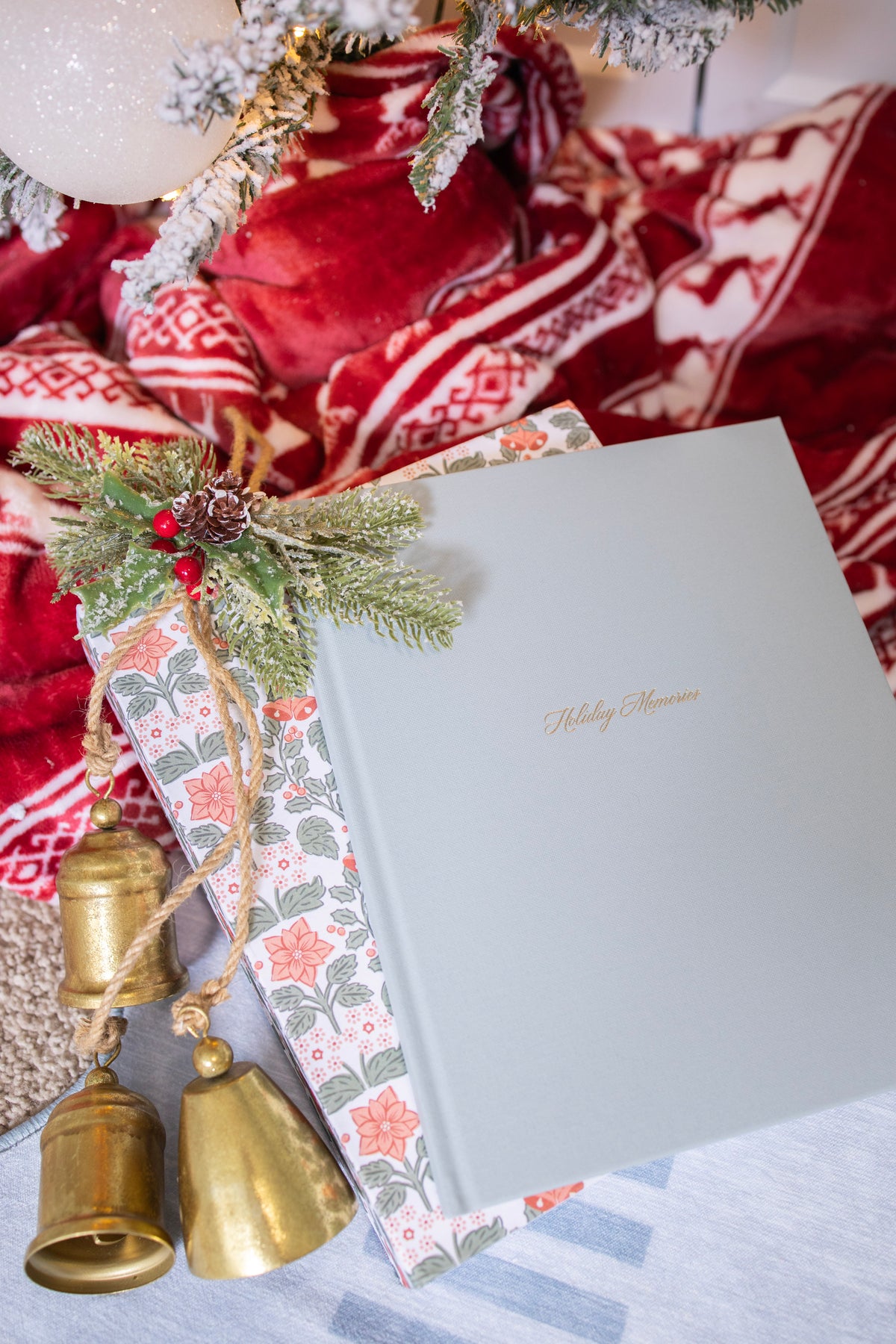 Holiday Memories Book