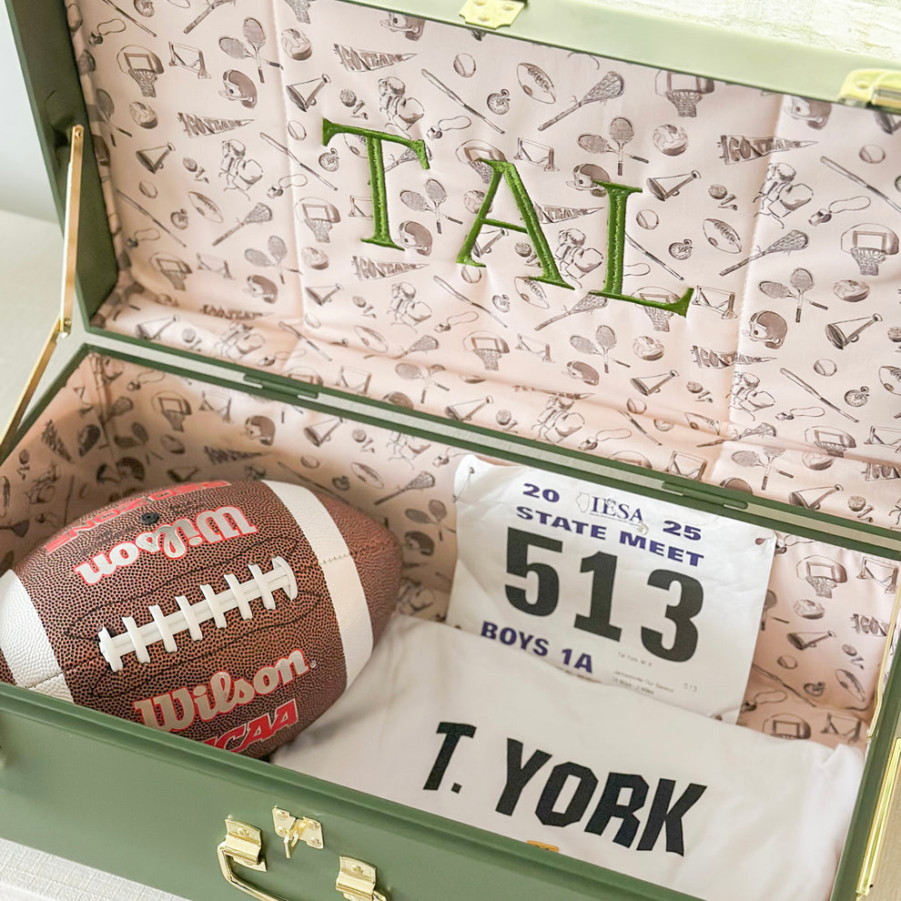 Petite Collegiate Trunk