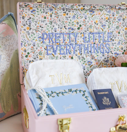 Rifle Paper Co. Grand Trunk in Laurel Menorah