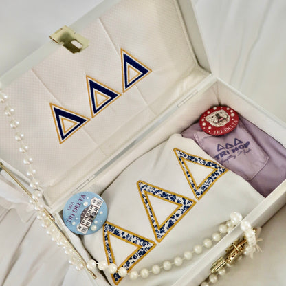 Delta Delta Delta Trunk
