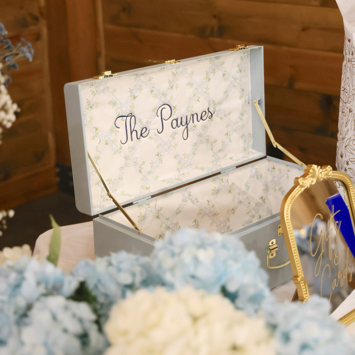 Petite Bridal Trunk