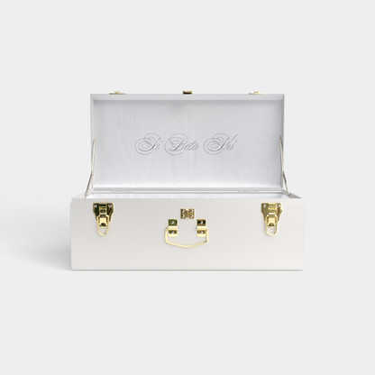 Pi Beta Phi Trunk