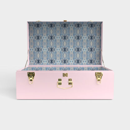 Laura Park x Petite Keep Grand Trunk