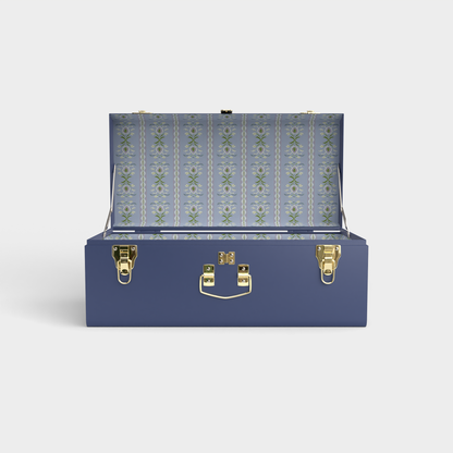 Laura Park x Petite Keep Petite Trunk